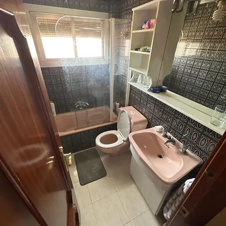 Habitacion En Casa Particular Homestay Bilbao